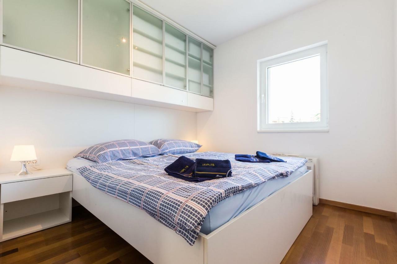 Hoplite 2Br Apartment With Free Parking Задар Екстериор снимка